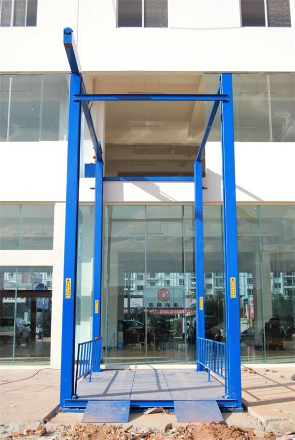 4S店专用汽车升降机.jpg